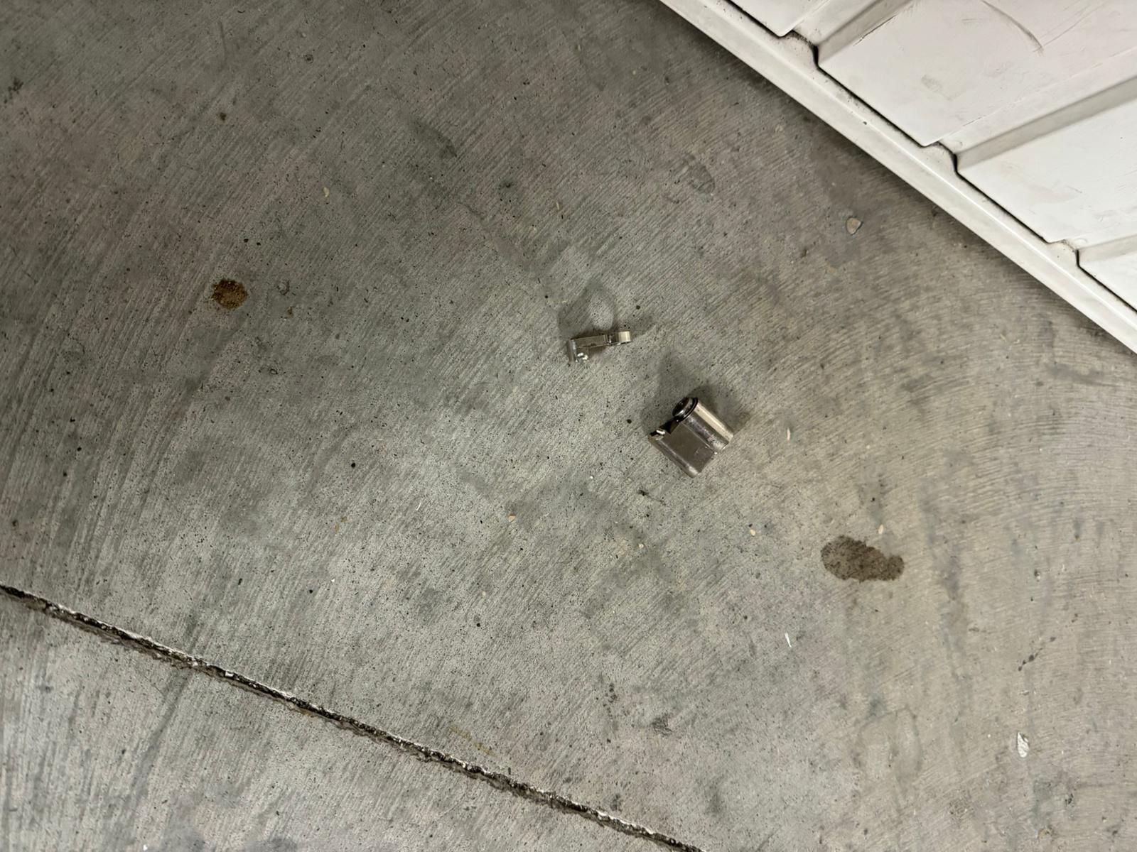 broken garage door cylinder