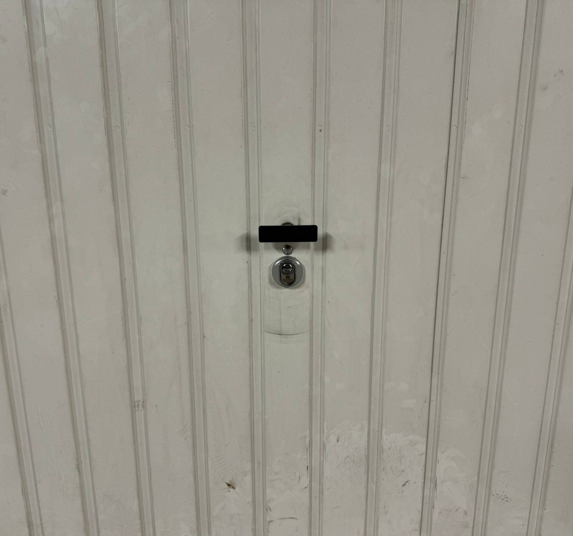 replacement of garage door lock