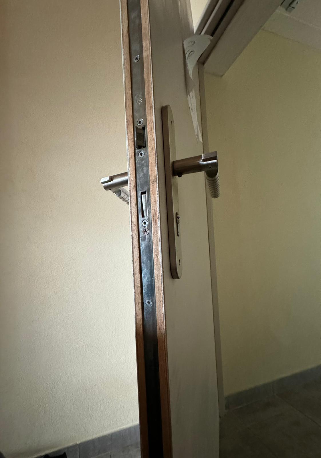 mortice lock monopoint groisy before