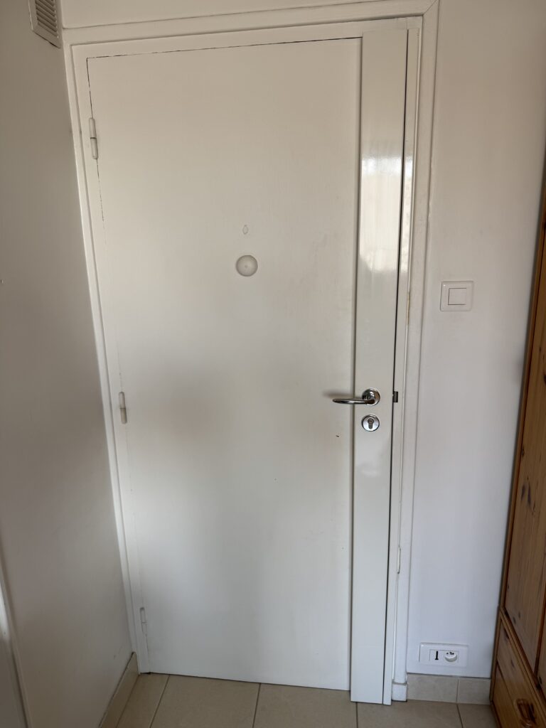 Full-length covered multipoint lock — white finish
